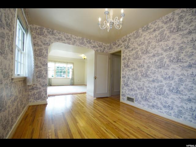 4640 S Locust Ln, Holladay, UT 84117
