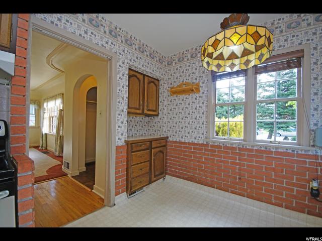 4640 S Locust Ln, Holladay, UT 84117