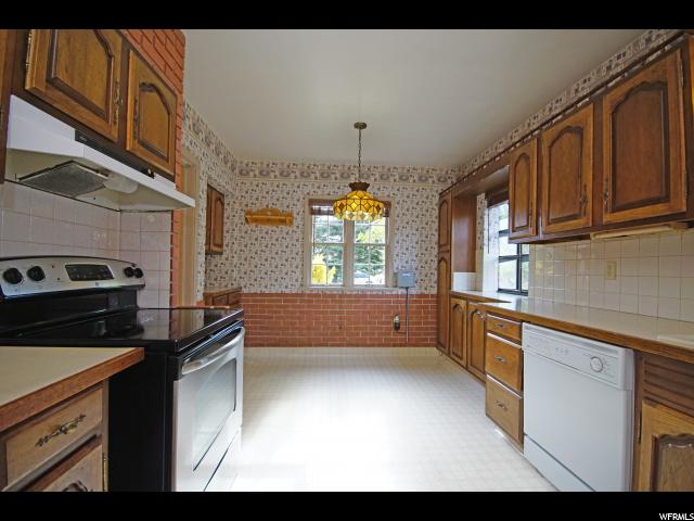 4640 S Locust Ln, Holladay, UT 84117