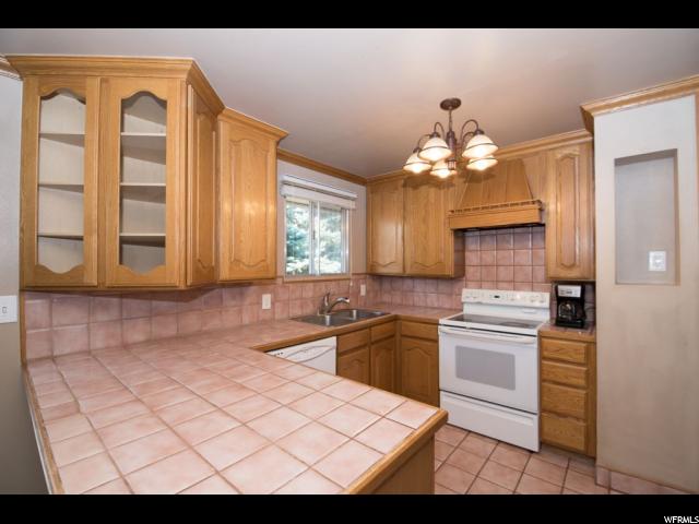 5026 S 3760 W, Taylorsville, UT 84118