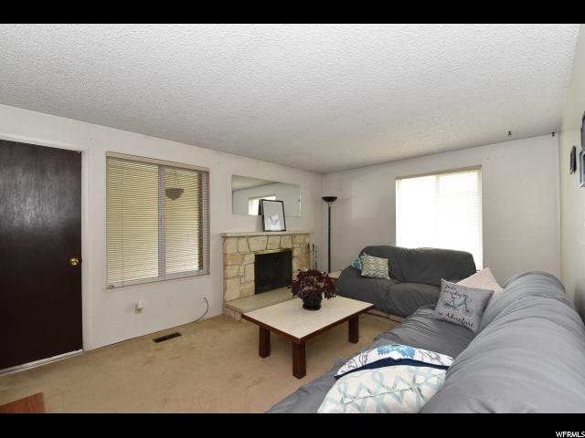 3678 W ENGLEWOOD Dr, Taylorsville, UT 84118
