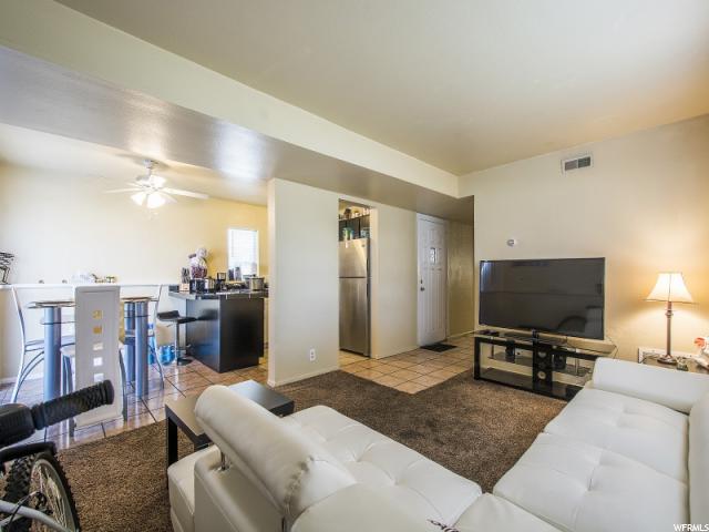 3550 W PARKWAY BLVD, West Valley City, UT 84119