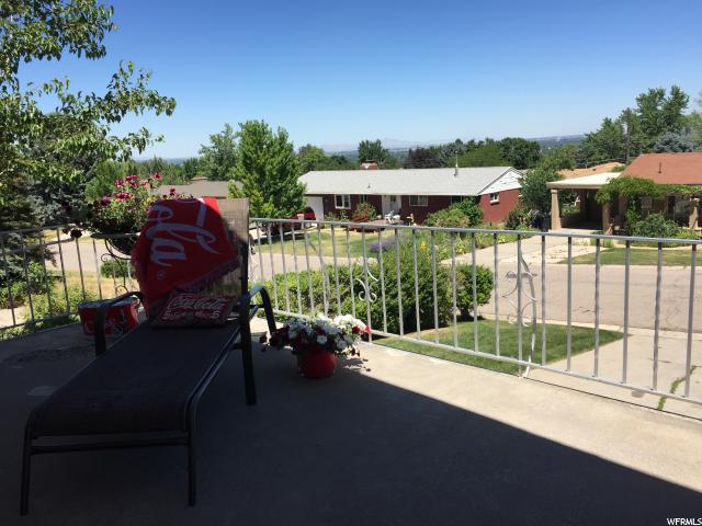 2226 E Castle Hill Ave S, Cottonwood Heights, UT 84121