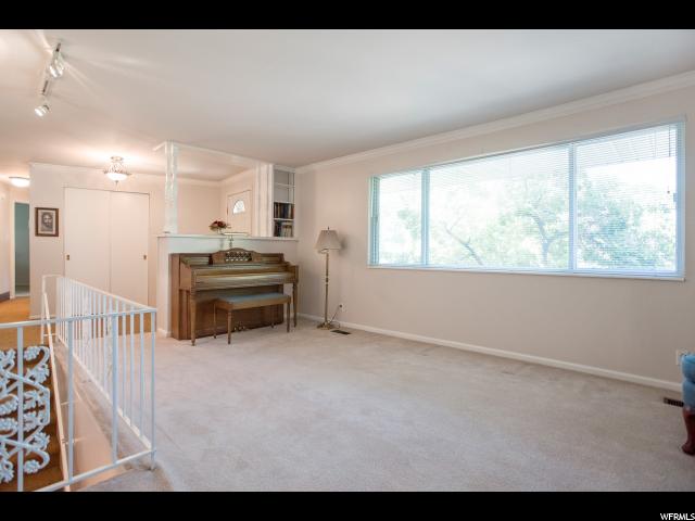 7045 S BRENT LN E, Cottonwood Heights, UT 84121