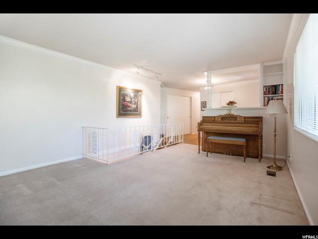 7045 S BRENT LN E, Cottonwood Heights, UT 84121