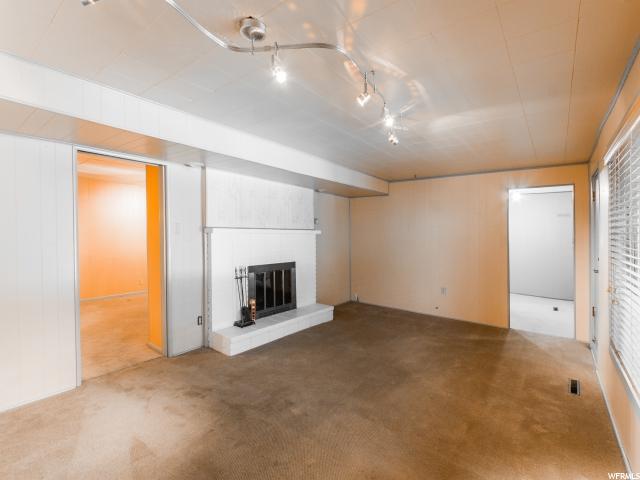 2154 E CASTLE HILL AVE, Cottonwood Heights, UT 84121