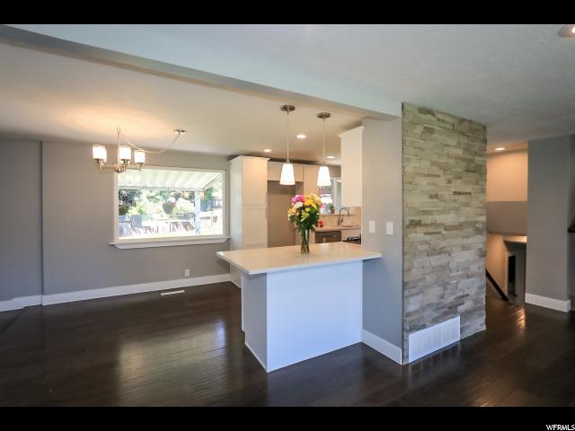 2273 E 7160 S, Cottonwood Heights, UT 84121