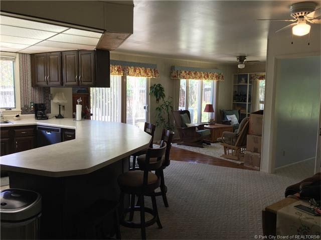 3621 E. Escalade Ave, cottonwood Heights, Ut 84121, Salt Lake City, UT 84121