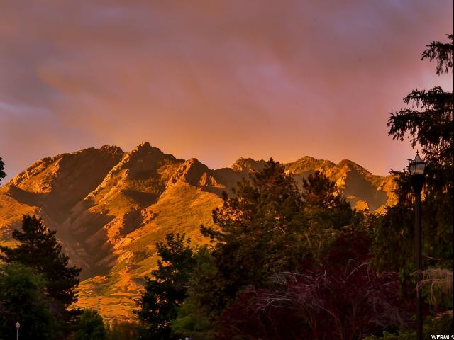 1861 E MEADOW DR S, Cottonwood Heights, UT 84121