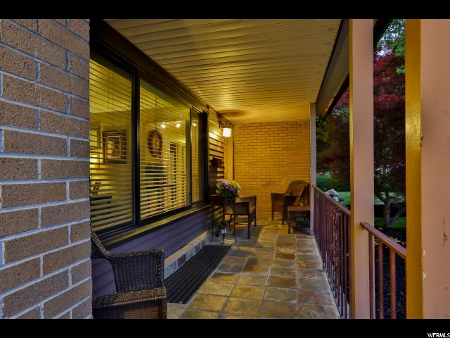 1861 E MEADOW DR S, Cottonwood Heights, UT 84121