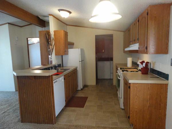 Majestic Oaks 817 Sunset Peak #142Taylorsville, UT 84123