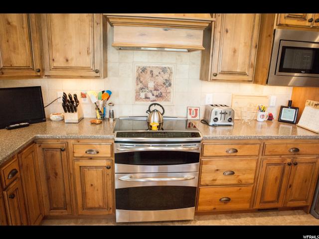 6648 S TRIPP VIEW LN W, Murray, UT 84123
