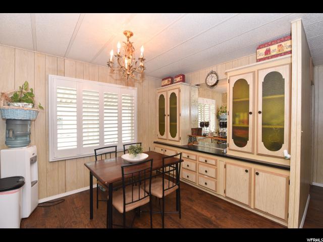 1052 W PASQUE DR S, Taylorsville, UT 84123