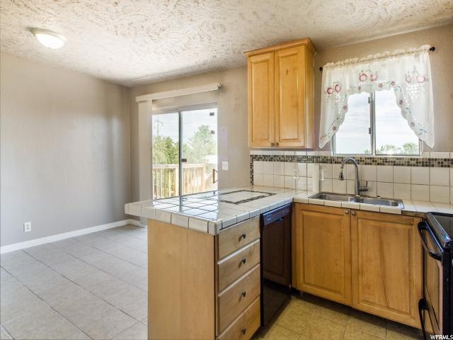 6272 W Thor Way S, West Valley City, UT 84128
