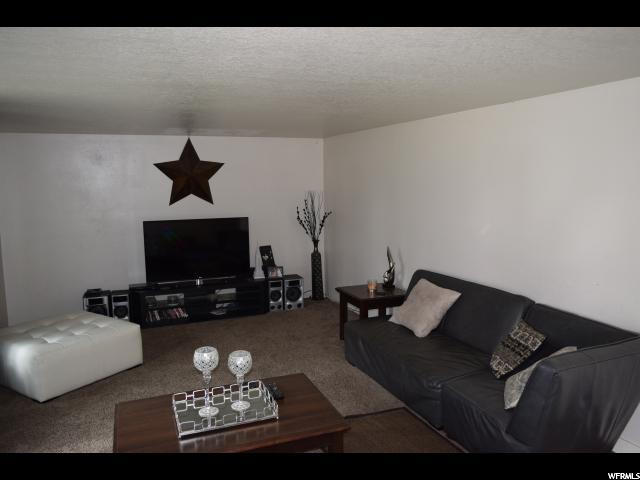 6336 W WENDING LN, West Valley City, UT 84128
