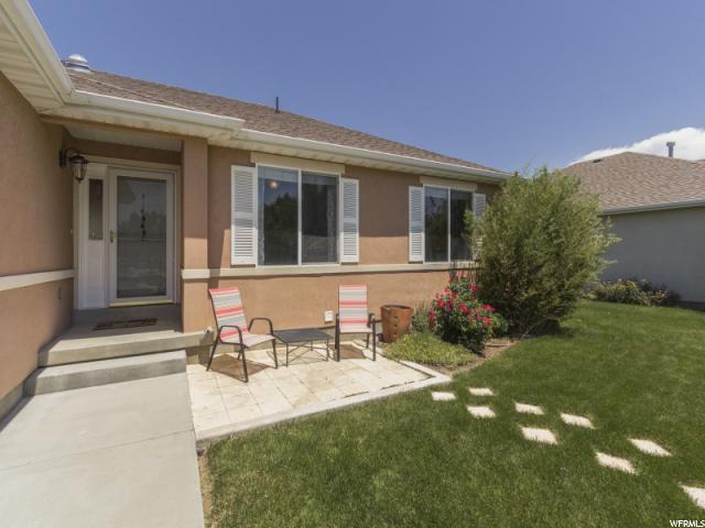 6952 W HUNTER VALLEY DR, West Valley City, UT 84128