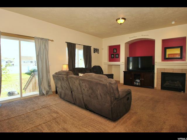 6963 W Dalmatian StS, West Valley City, UT 84128