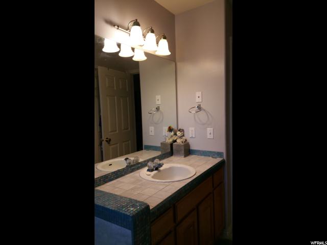 3739 BUSMAN W, West Valley City, UT 84128