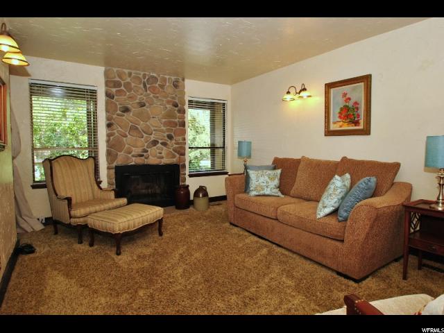 2417 Hardrock Dr, Taylorsville, UT 84129