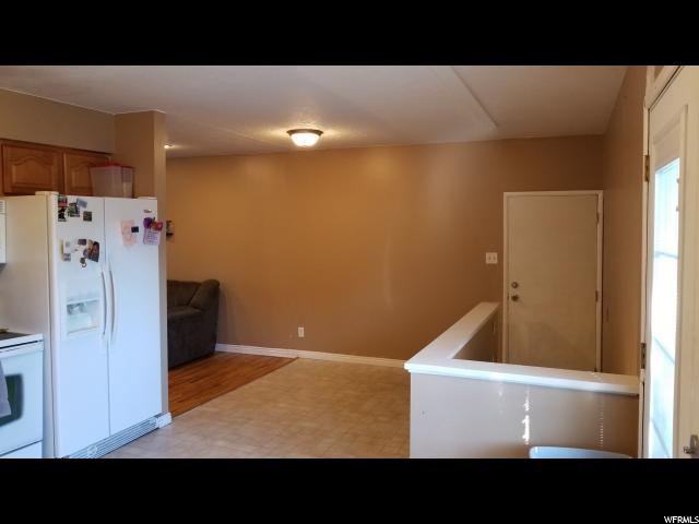 1810 W CHAMPAGNE AVE S, Taylorsville, UT 84129