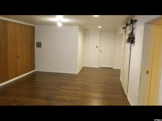 1810 W CHAMPAGNE AVE S, Taylorsville, UT 84129