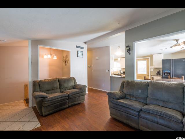 3489 W VALLEY HEIGHTS DR S, Taylorsville, UT 84129