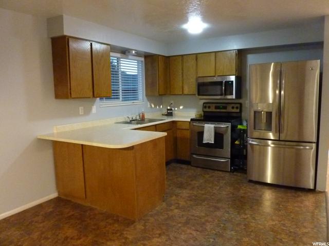3655 W CHRISTYANN DR S, Taylorsville, UT 84129