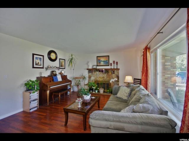 4897 S AVANT CIRCLE W, Taylorsville, UT 84129