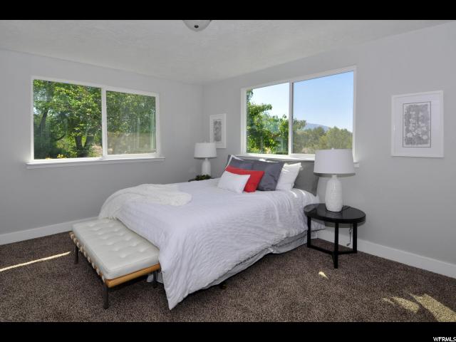 2463 W LEDGEWOOD DR S, Taylorsville, UT 84129