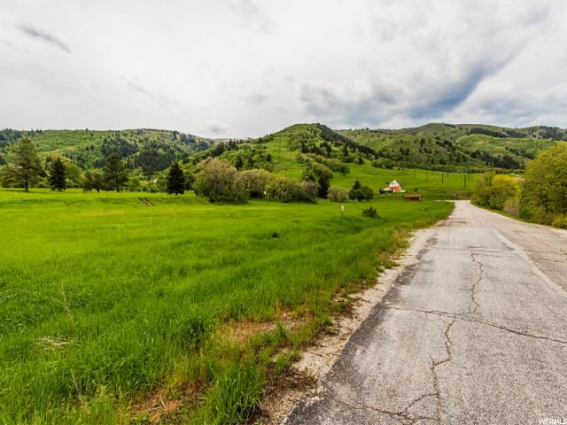4033 E NORDIC VALLEY RD N, Liberty, UT 84310