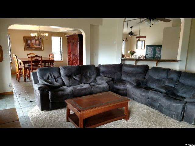 3927 N MOUNTAINOAK DR, Eden, UT 84310