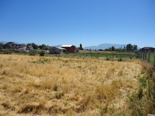 5622 South 6950 West, Hooper, UT 84315