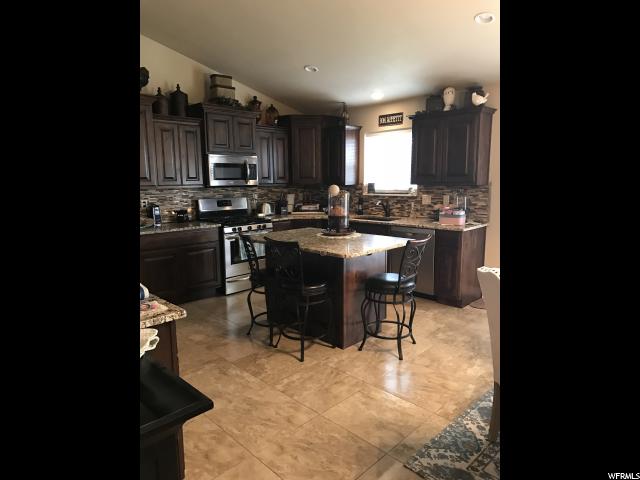5047 W 5300 S, Hooper, UT 84315