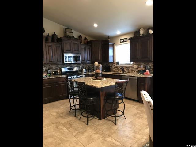 5047 W 5300 S, Hooper, UT 84315