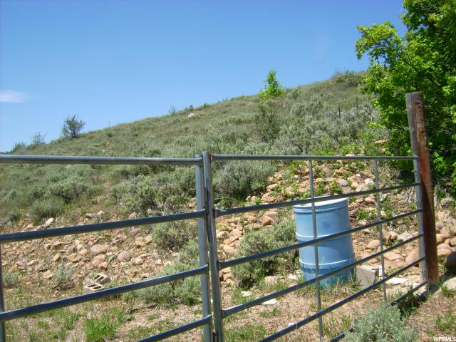 3481 N OAK CANYON CYN E, Huntsville, UT 84317