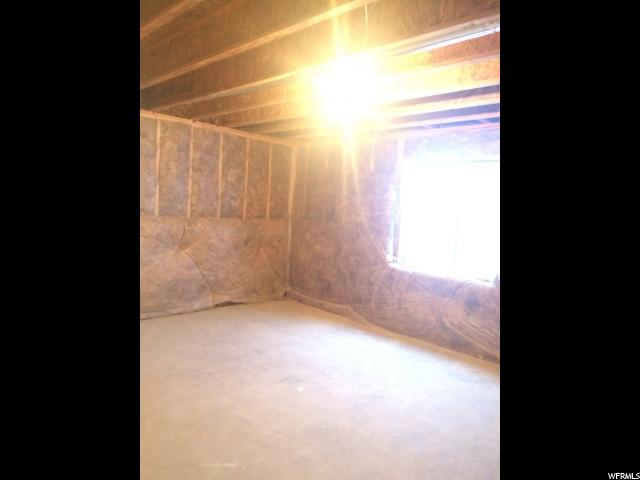 497 N 725 E, Hyde Park, UT 84318