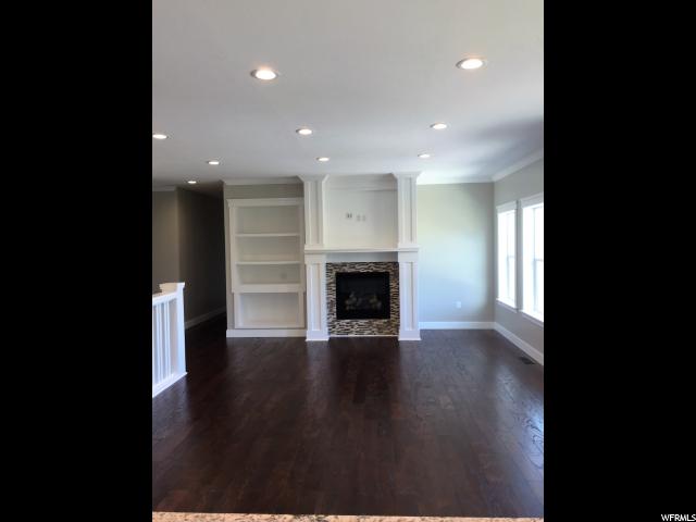 1043 E 340 S, Smithfield, UT 84335