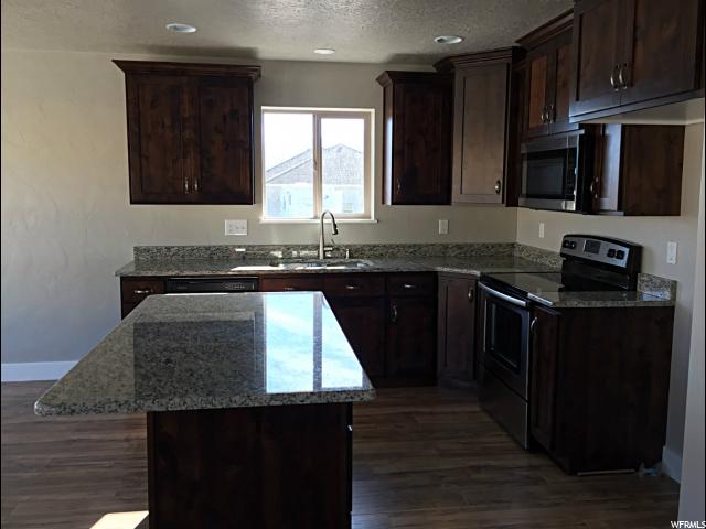 661 E 100 N, Tremonton, UT 84337