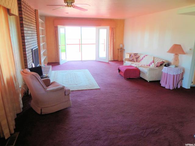 975 E MAIN, Wellsville, UT 84339