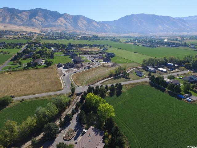 1245 E BENTWOOD N, North Logan, UT 84341
