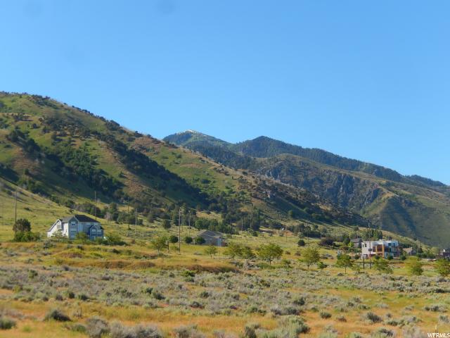 1859 Southpointe Ct, Logan, UT 84341
