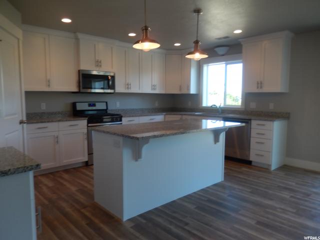 1859 Southpointe Ct, Logan, UT 84341