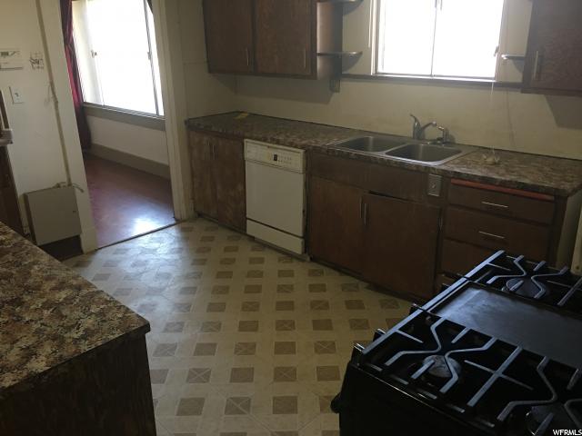 2963 S JEFFERSON AVE, Ogden, UT 84403