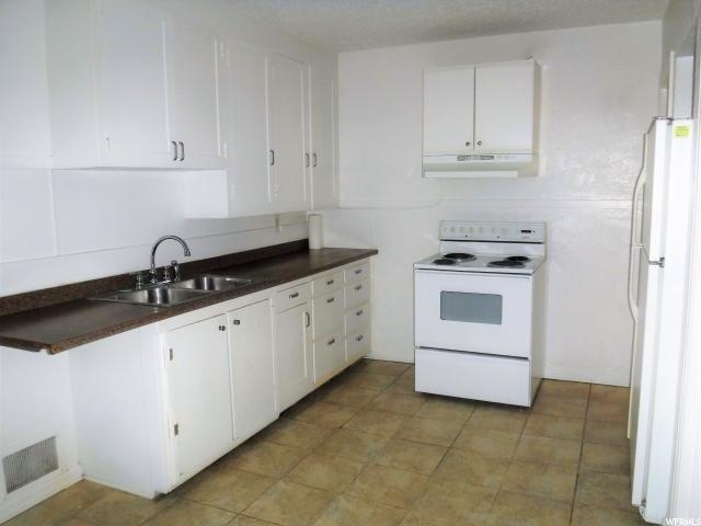2921 S VAN BUREN AVE E, Ogden, UT 84403