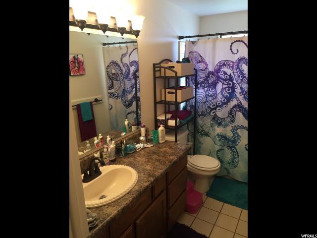 1397 E 5850 ST S, South Ogden, UT 84403