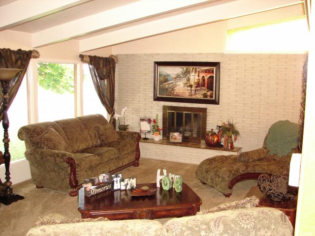 4544 S COUNTRY VIEW DR E, South Ogden, UT 84403