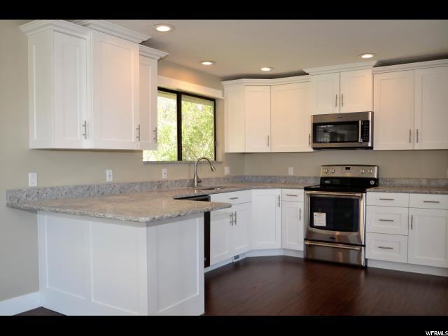 2506 E WOODLAND DR, South Ogden, UT 84403