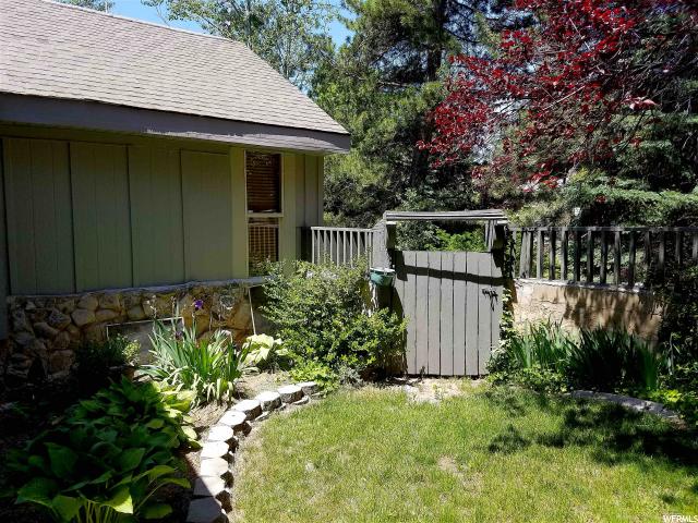 880 E 5050 S, South Ogden, UT 84403