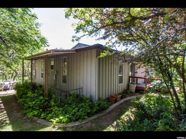 2551 E COMBE RD, Ogden, UT 84403
