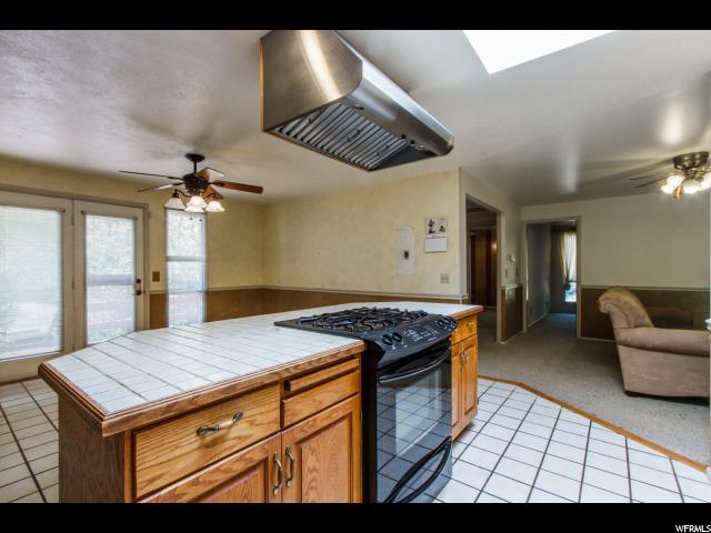 2551 E COMBE RD, Ogden, UT 84403